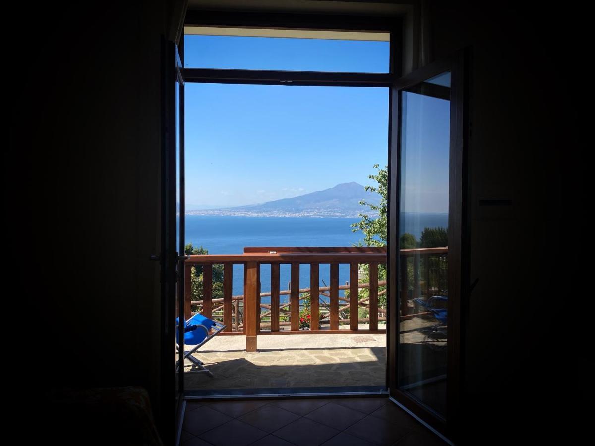 La Badia Montechiaro - Breathtaking View Of Sorrento Coast Villa Вико Екуензе Екстериор снимка