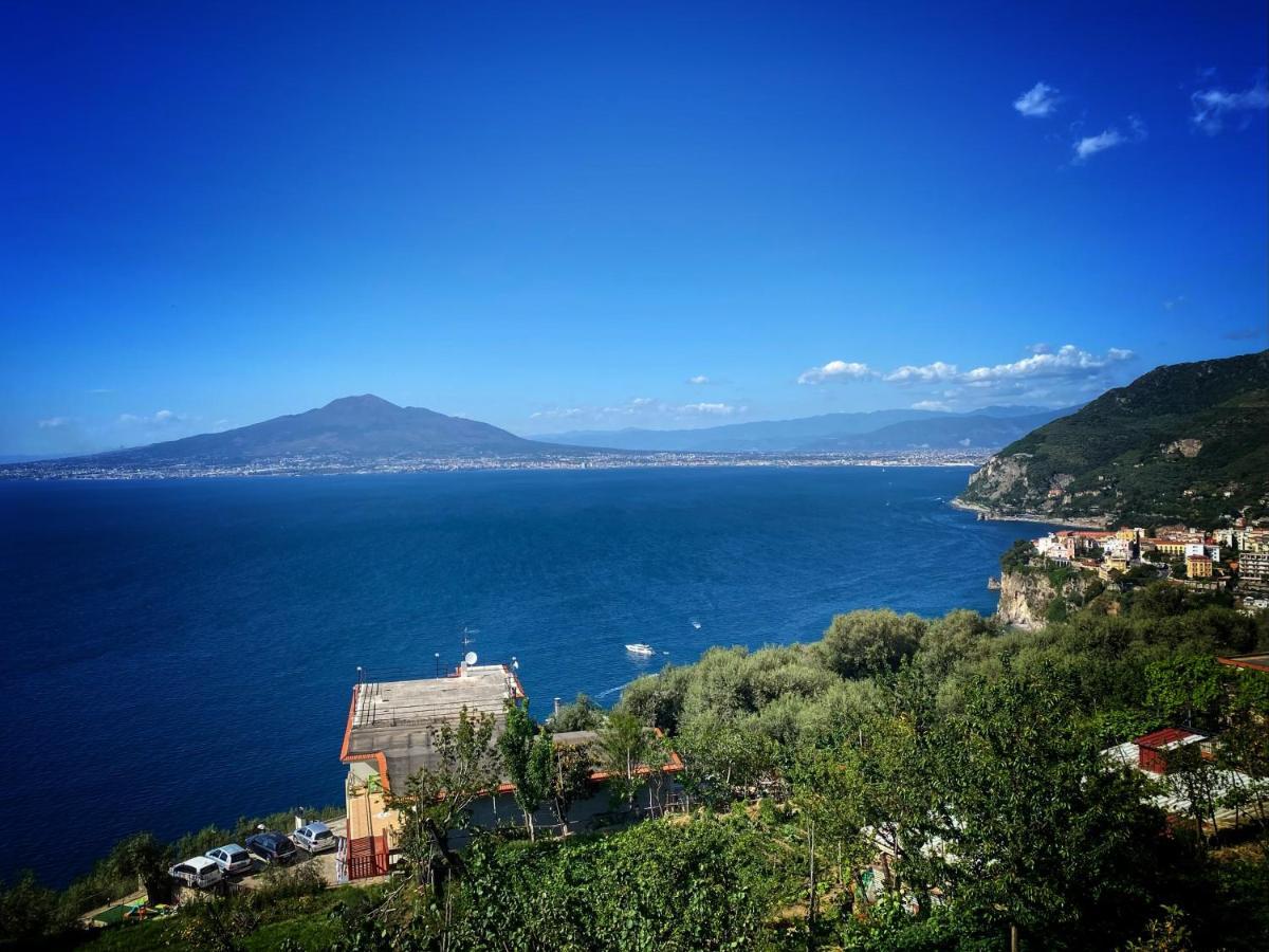 La Badia Montechiaro - Breathtaking View Of Sorrento Coast Villa Вико Екуензе Екстериор снимка