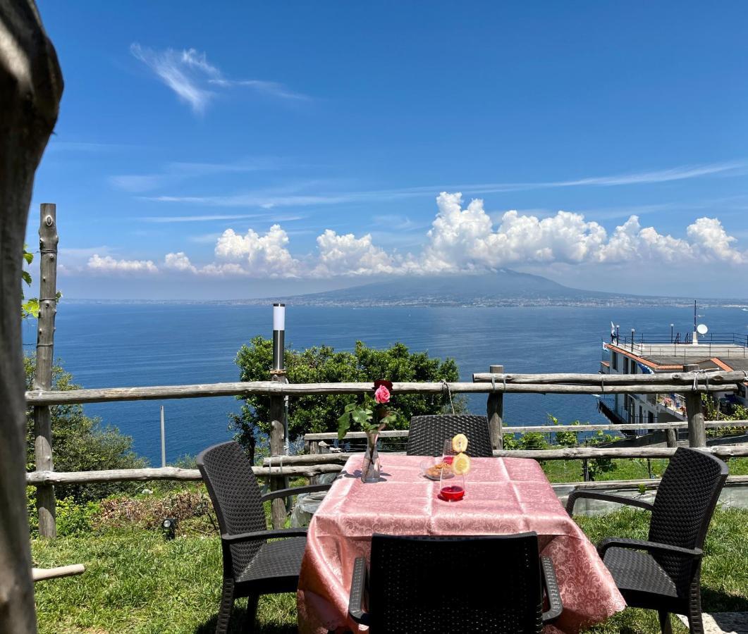 La Badia Montechiaro - Breathtaking View Of Sorrento Coast Villa Вико Екуензе Екстериор снимка