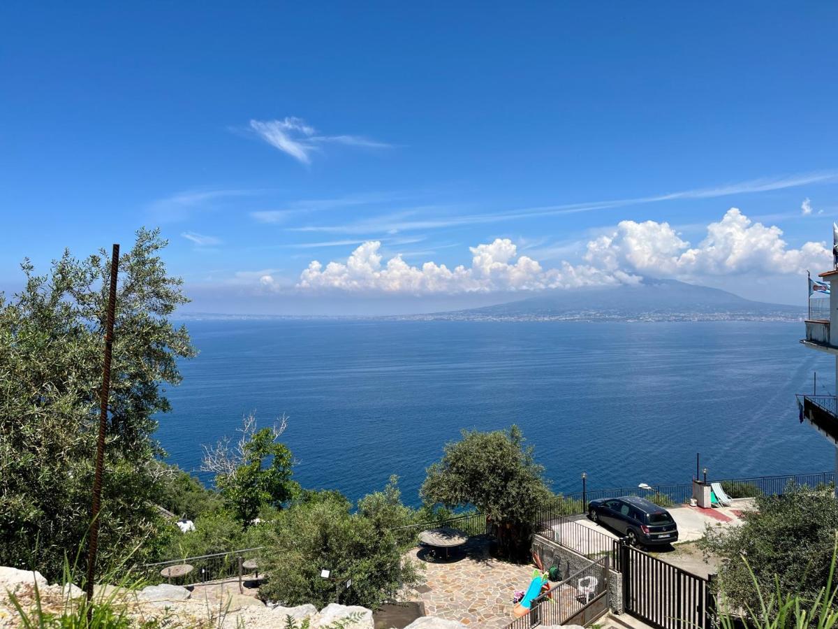 La Badia Montechiaro - Breathtaking View Of Sorrento Coast Villa Вико Екуензе Екстериор снимка
