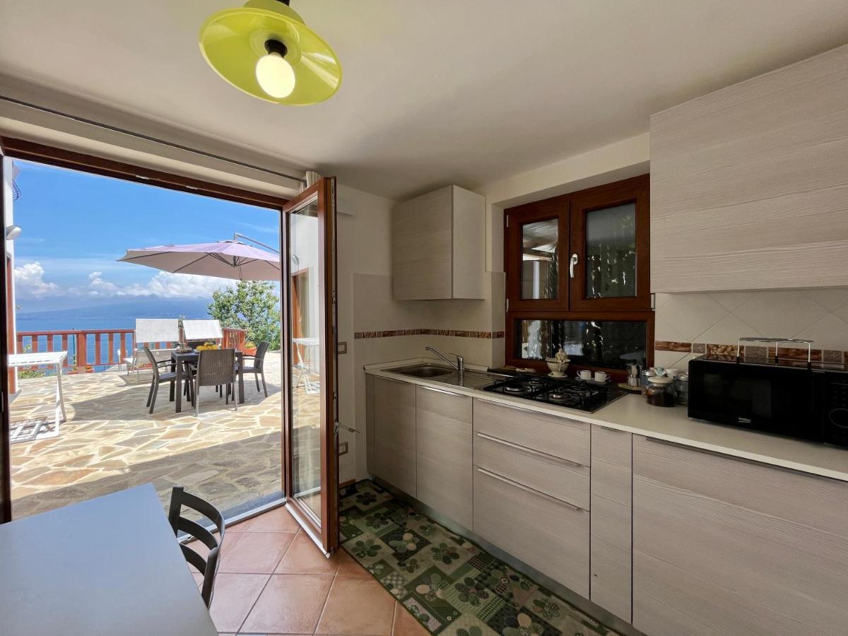 La Badia Montechiaro - Breathtaking View Of Sorrento Coast Villa Вико Екуензе Екстериор снимка